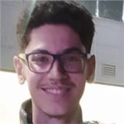 Estudiante con conocimiento avanzado para clases particulares de Inglés